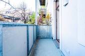 Hofseitiger Balkon - 