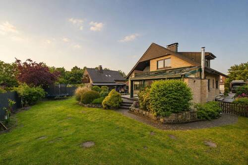 Garten - Großzügiges Wohnen mit Südgarten, Wellness und möglicher Einliegerwohnung