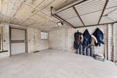 Garage - 