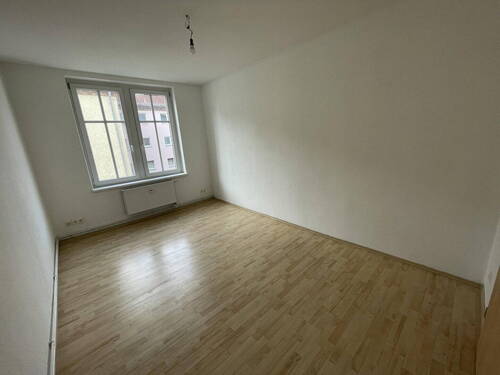 Bild 3 - 3 Zimmer Etagenwohnung in Brandenburg an der Havel