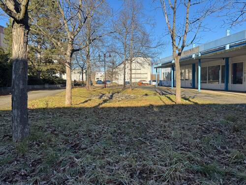 Vorplatz - 