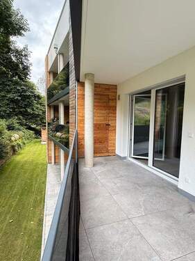 Bild 1 - Idyllischer Rückzugsort: Moderne 2-Zimmer-Wohnung zum Erstbezug!