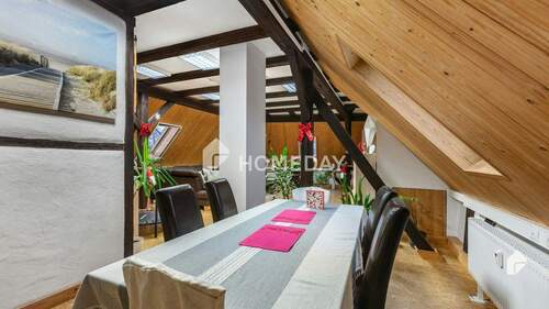 1. OG Wohnzimmer 2 - 