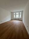 Wohnzimmer - Etagenwohnung mit 72,20 m&sup2; in Halle (Saale) zur Miete