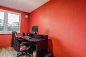 Büro / Kinderzimmer - 