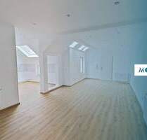 Modernisierte 3-Zimmer-Dachgeschosswohnung - Essen Katernberg Modernisierte 3-Zimmer-Dachgeschosswohnung - Essen Katernberg