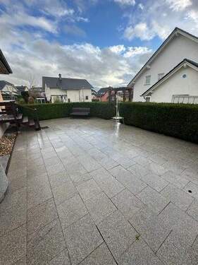 9 Terrasse mit Schwenker - WEIHNACHTSÜBERRASCHUNG! Erfüllen Sie sich Ihren eigenen Traum! LUXEMBURGER und Grenzpendler!!!