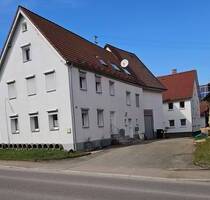 Schönes großes Einfamilienhaus mit viel Platz und Garage statt einer Wohnung - Laichingen Feldstetten