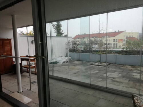 Sonnige Dachterrasse - FFB: Traumhafte DT-Wohnung mit hochwertiger Einbauküche am Buchenauer Markt