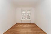Zimmer 2 - 