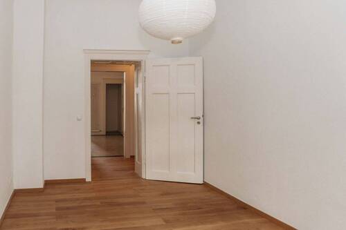 Zimmer 1 - 