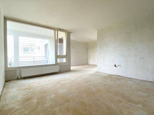 Wohnzimmer - 4-Zimmer-Wohnung in Schwäbisch Gmünd