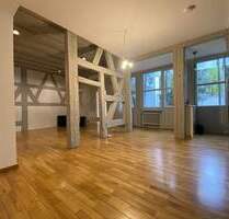 Charmante 3-Zimmer-Wohnung in historischem Haus Nähe Theaterplatz - Erlangen Innenstadt