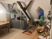 Wohnzimmer - Charmante Dachgeschoss-Wohnung im Herzen der Stadt!