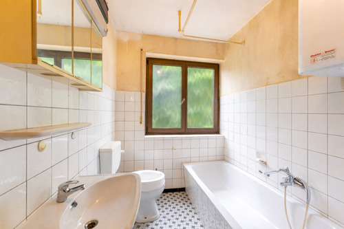 Bad - 3 Zimmer Etagenwohnung zum Kaufen in Breitengüßbach