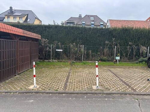 Stellplatz direkt vor der Tür - Etagenwohnung mit 94,00 m&sup2; in Riesa zum Kaufen