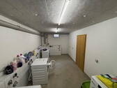 Waschmaschinen- / Trocknerraum - 