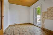 Küche 12,84 m² mit Zugang zur Terrasse (Hochparterre Wohnung) - 