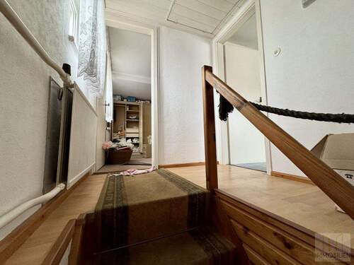 OG: Treppenaufgang - 