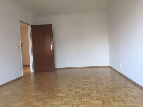 kleines Zimmer, Blick Flur - 