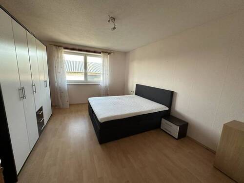 Schlafzimmer OG-Wohnung - 