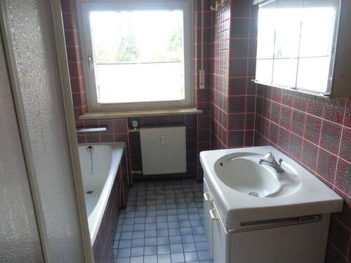 Bad, Blick 1 - 