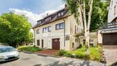 Außenansicht 1 - Charmantes Mehrfamilienhaus mit Ausbaupotenzial - Großzügig, gepflegt und vielseitig nutzbar