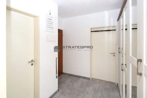 Flur - 5 Zimmer Etagenwohnung in Germersheim