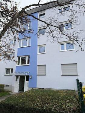 Eingangsbereich - 2 Zimmer Etagenwohnung zum Kaufen in Nürnberg