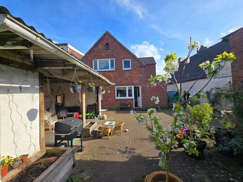 Hinterhof - 