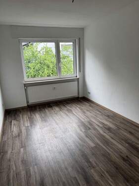 Kinderzimmer 2 - Etagenwohnung mit 110,00 m² in Königstein im Taunus zum Kaufen