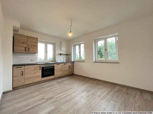 Küche - Hochwertige Wohnung mit Einbauküche