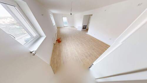 Wohnzimmer1 - 4 Zimmer Etagenwohnung zum Kaufen in Möglingen