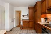8 Küche mit Durchgang zum Wohnzimmer - 