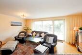 9 Wohnzimmer mit Zugang zur Terrasse - 