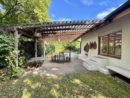 Überdachter Freisitz - 