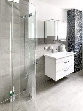 Langenfeld - Johannesstr 28 - Whg 1.6 - Bad 4 - 