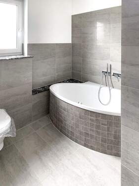 Langenfeld - Johannesstr 28 - Whg 1.6 - Bad 7 - 