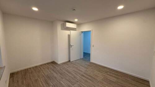 Büro / Kind / Schlafen - 