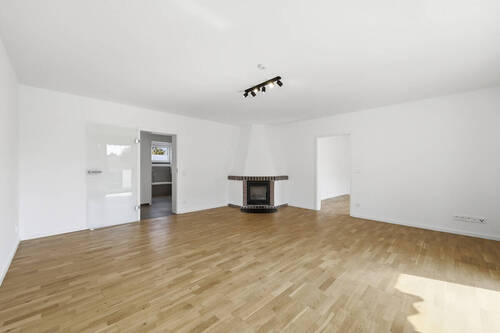 Echtholz Kamin - Etagenwohnung mit 91,00 m&sup2; in Planegg zum Kaufen