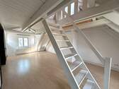 Treppe zum Spitzboden, DG - 
