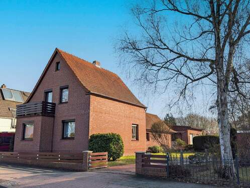 Seitenansicht - 5 Zimmer Einfamilienhaus zum Kaufen in Bremen