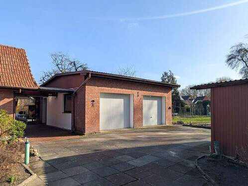 Doppelgarage - Einfamilienhaus mit 128,00 m&sup2; in Bremen zum Kaufen