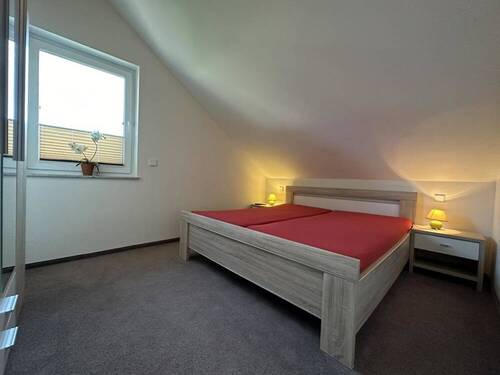 Schlafzimmer II im Dachgeschoss - 