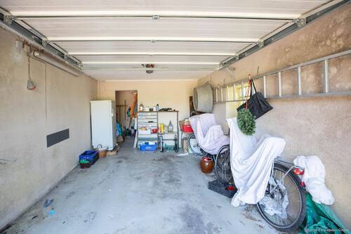 Garage - 