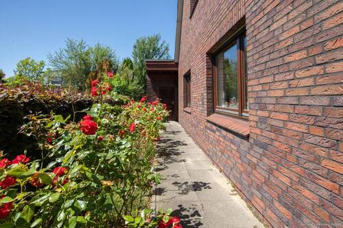 Zugang zur Garage - 