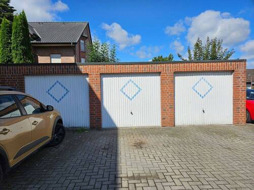 Garagenreihe - 3 Zimmer Etagenwohnung zur Miete in Ankum