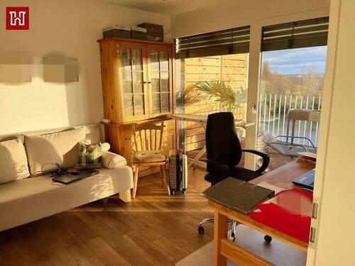 .. sonnige Räume ! - Etagenwohnung mit 103,00 m² in Kitzingen zur Miete