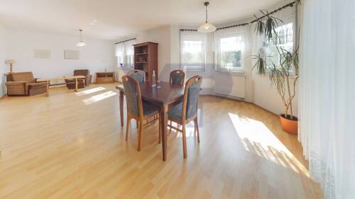 Wohnzimmer EG - 6 Zimmer Einfamilienhaus in Gera