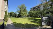 Grünanlage vor dem Haus - Etagenwohnung mit 49,00 m&sup2; in Hannover zum Kaufen